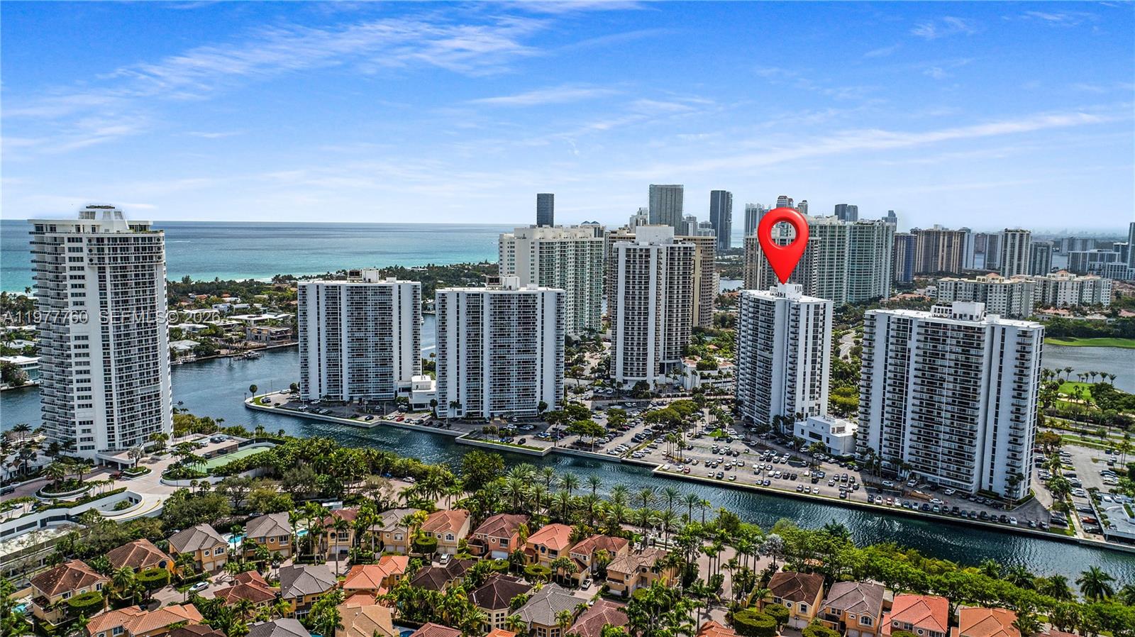 FLAMENCO CONDO TOWER I - Residential