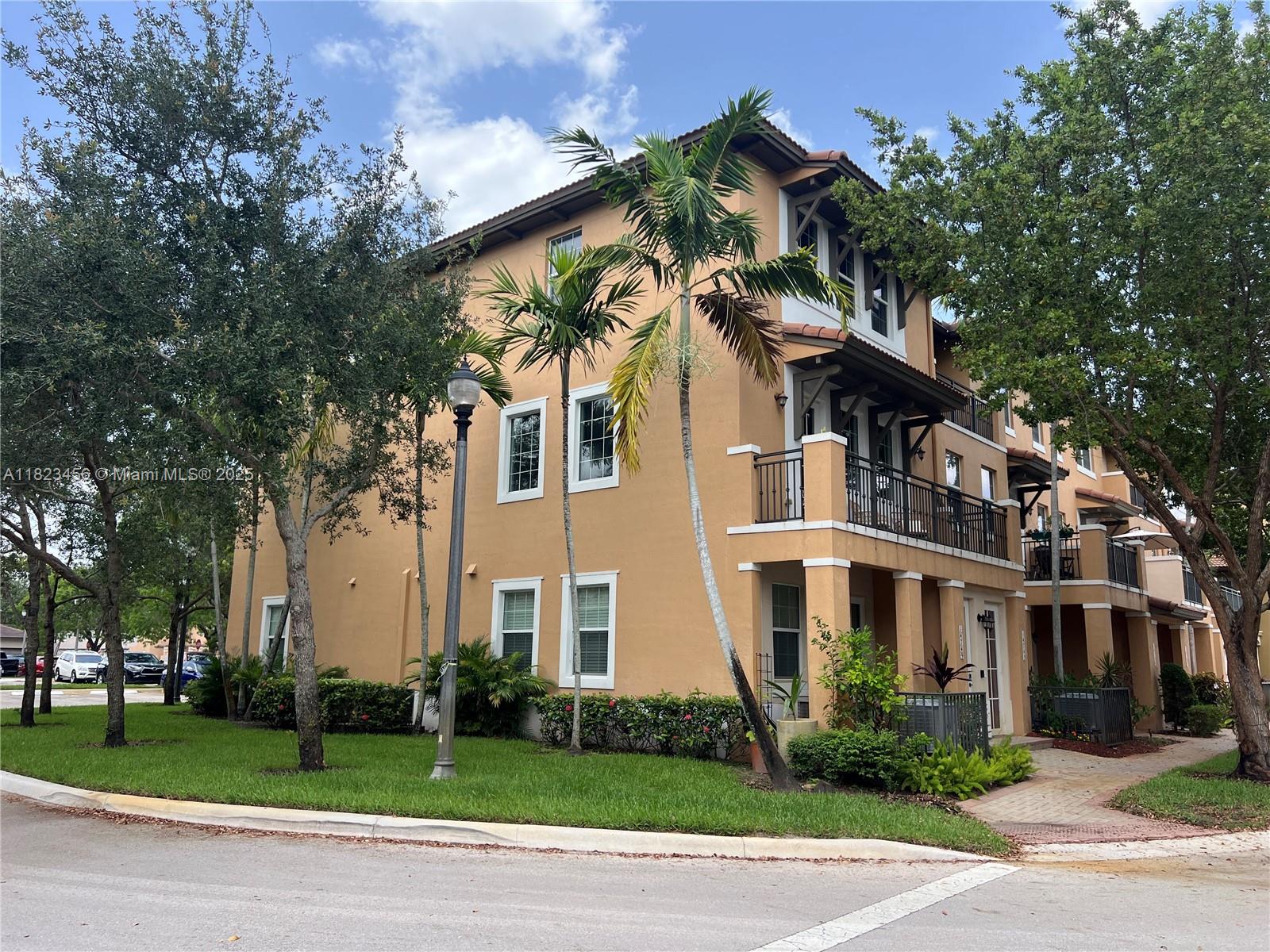 COBBLESTONE II - Residential
