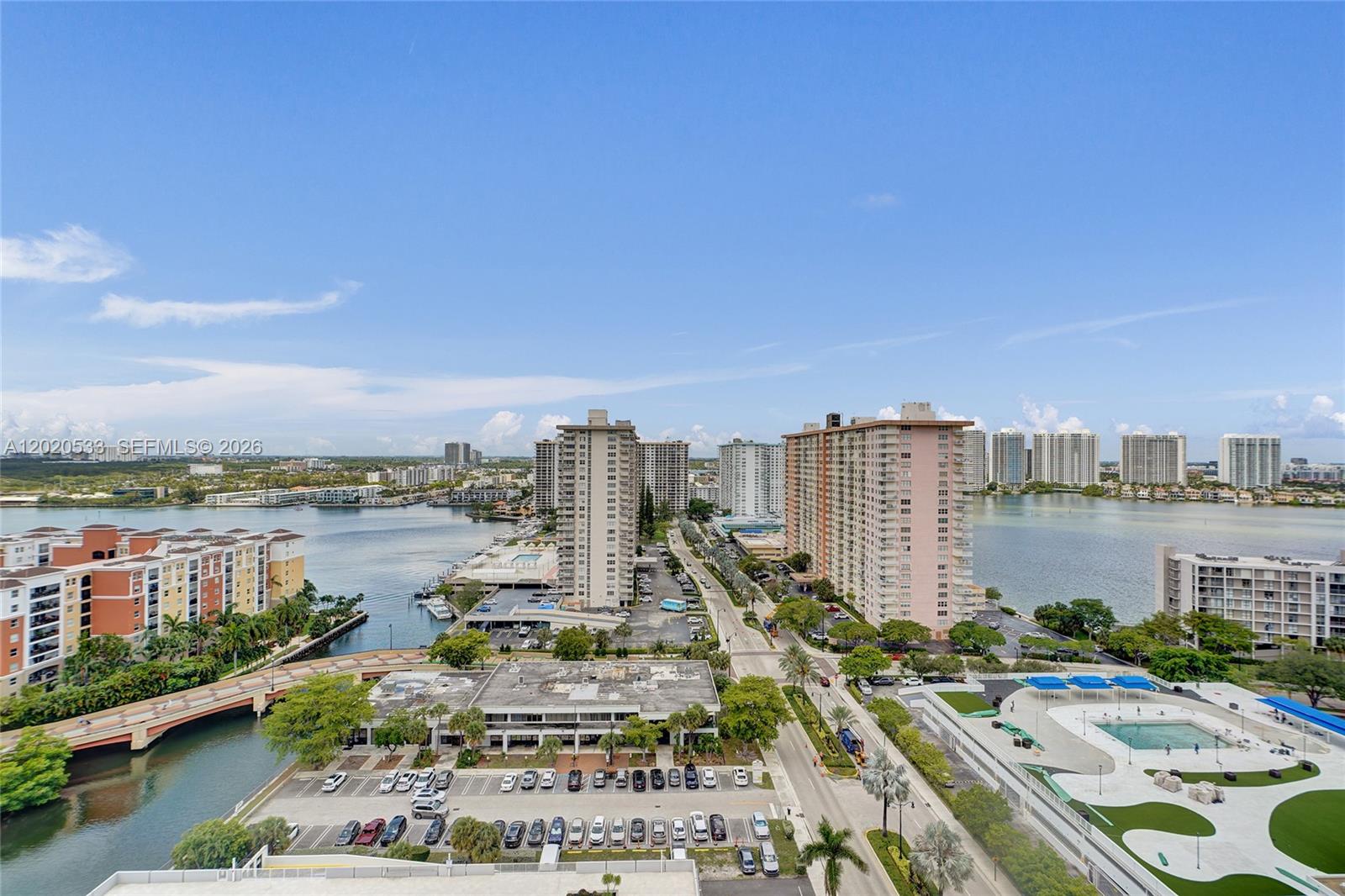 WINSTON TOWER 300 CONDO - Residential