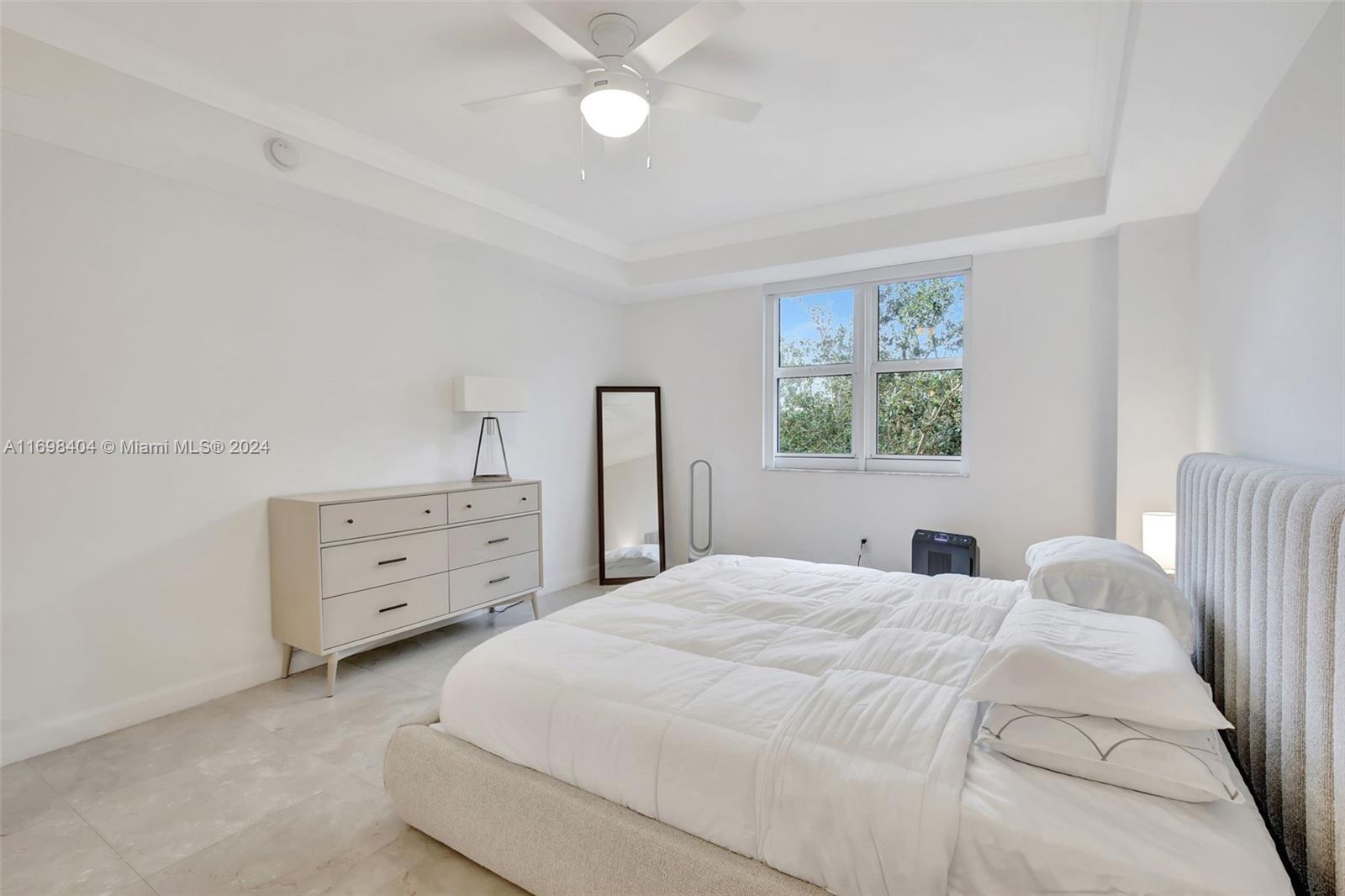 TURNBERRY VILLAGE - Residential Lease