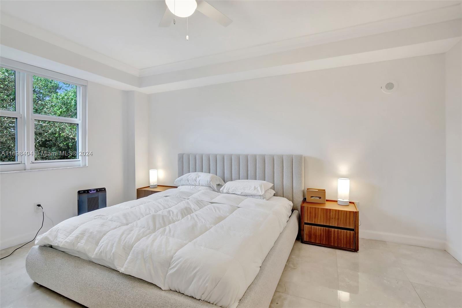 TURNBERRY VILLAGE - Residential Lease