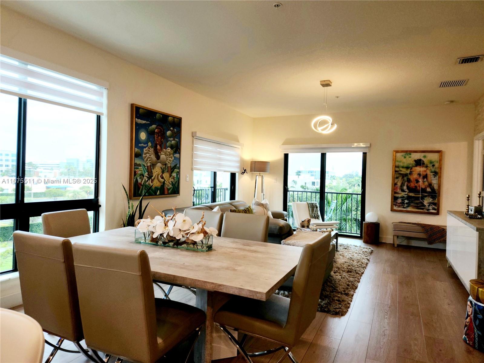 Urbana At The Residences - Residential