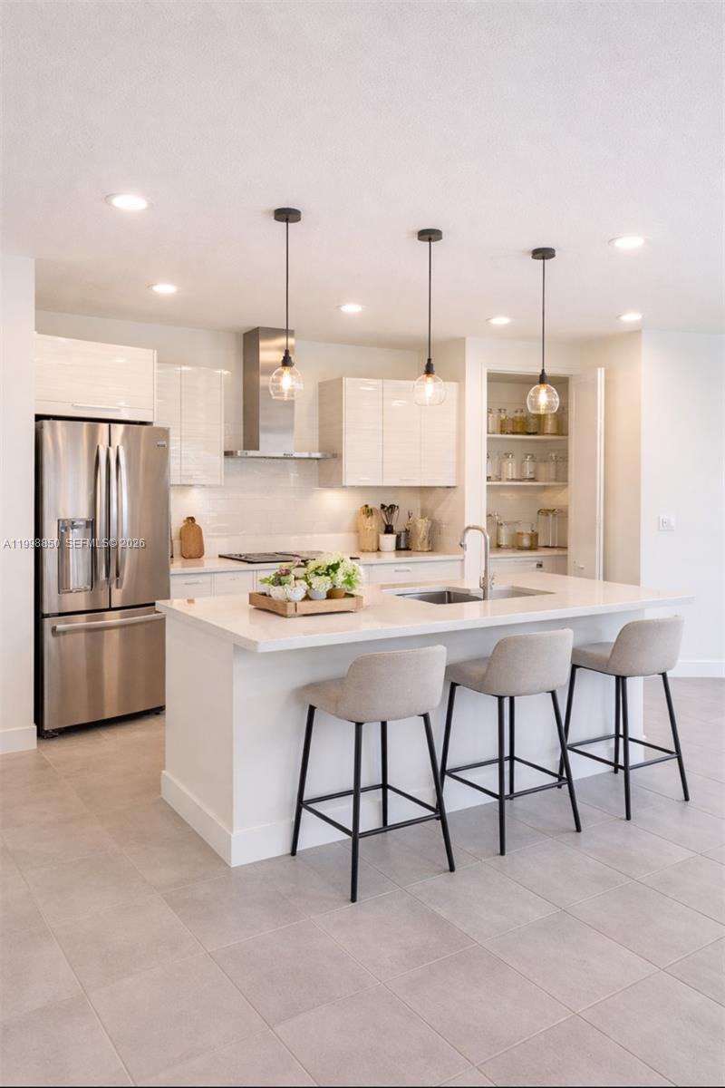 LANDMARK AT DORAL CENTRAL - Residential Lease