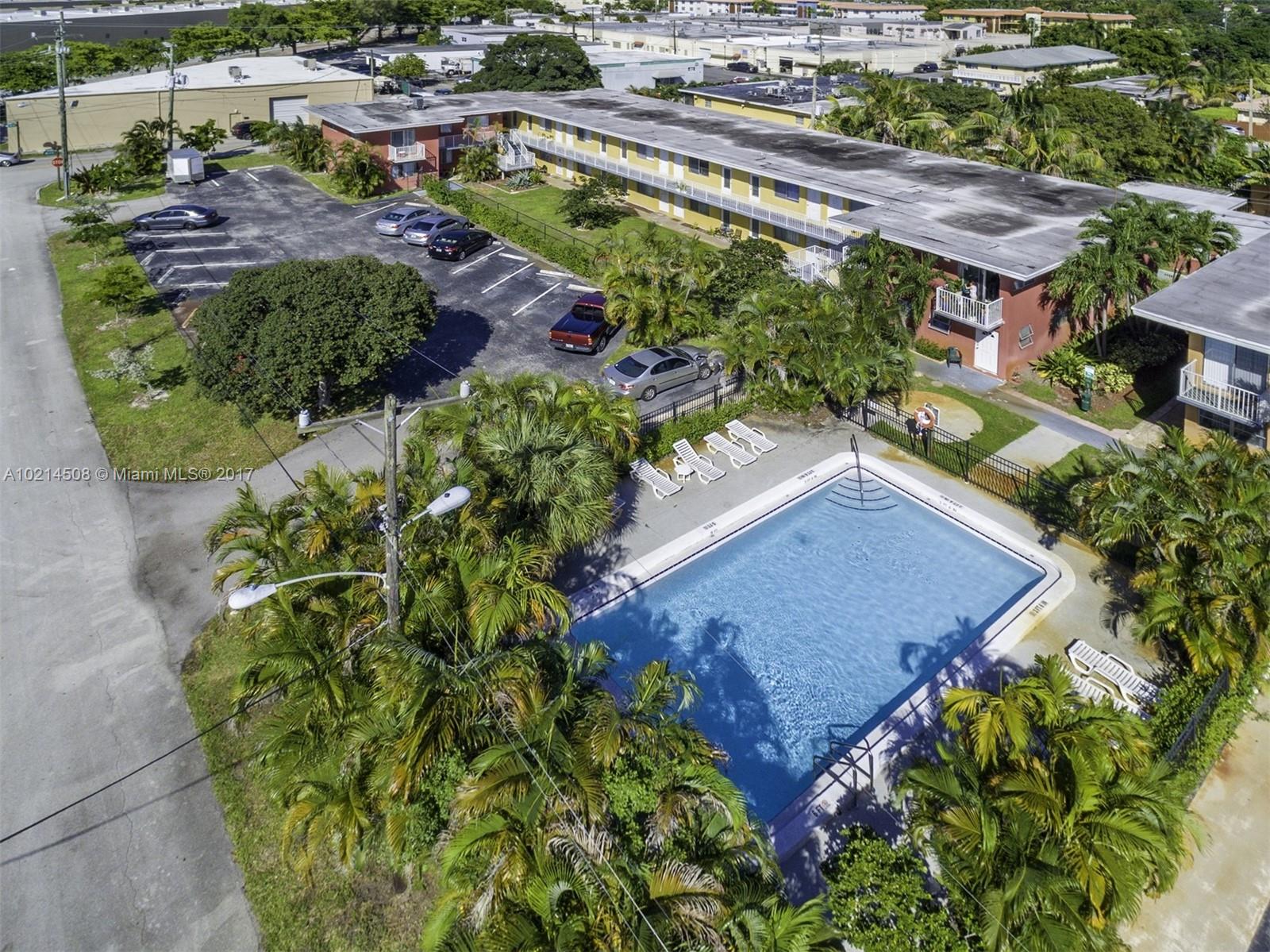 GARDEN APARTMENTS - Land