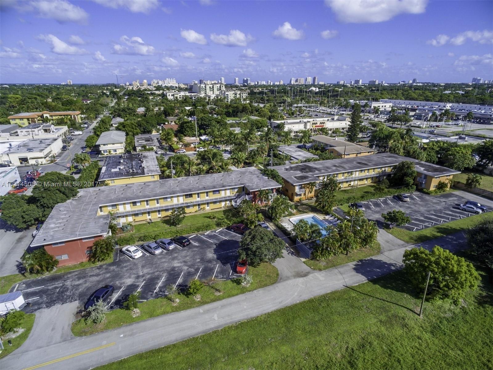 GARDEN APARTMENTS - Land