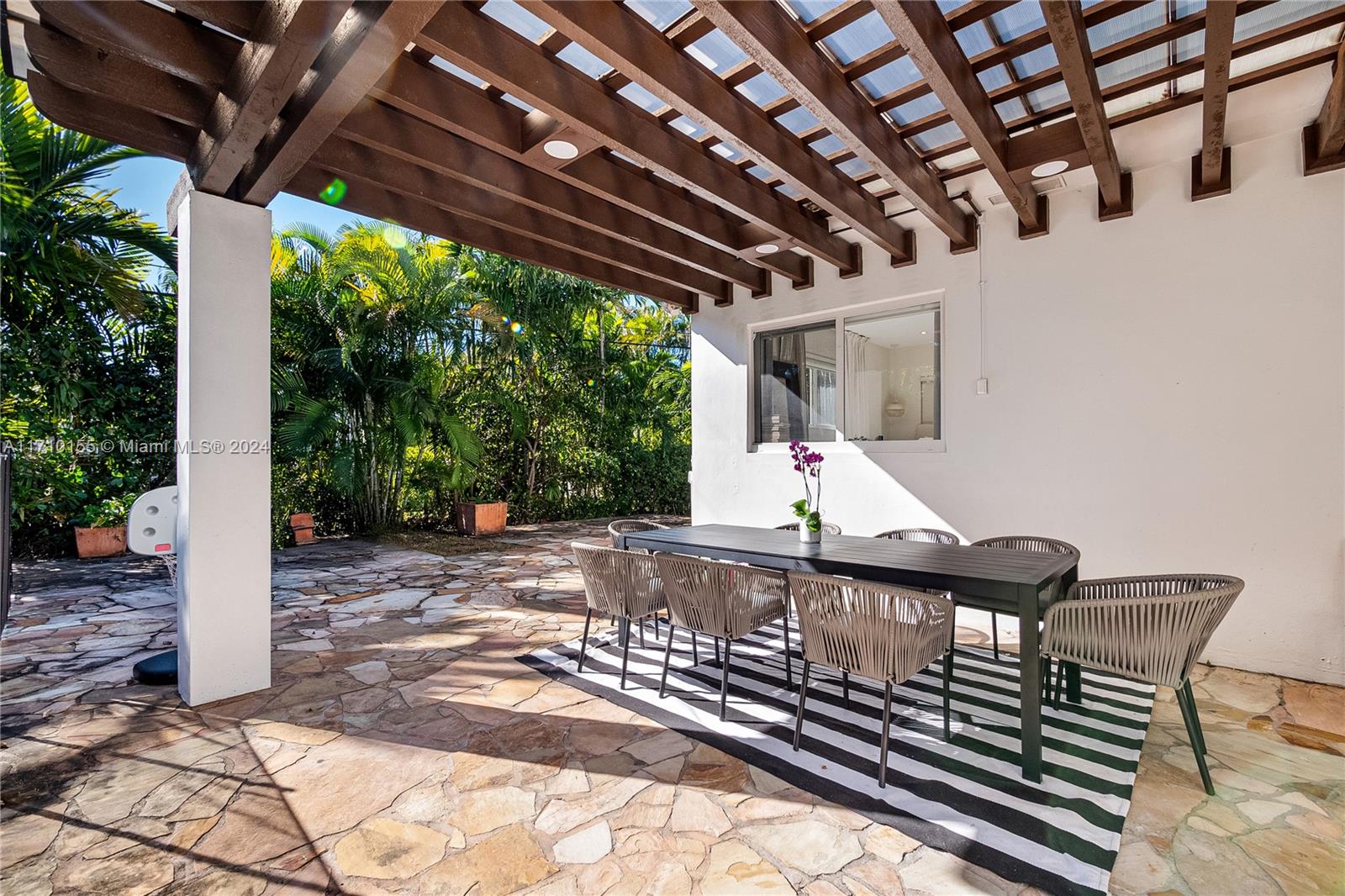 BAY HARBOR ISLAND - Residential