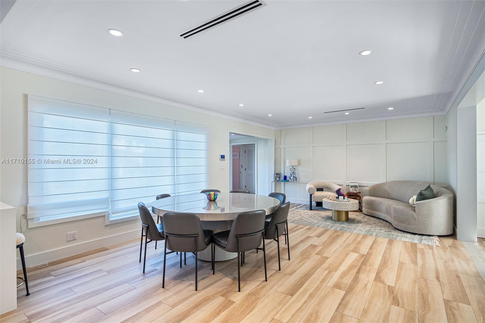 BAY HARBOR ISLAND - Residential