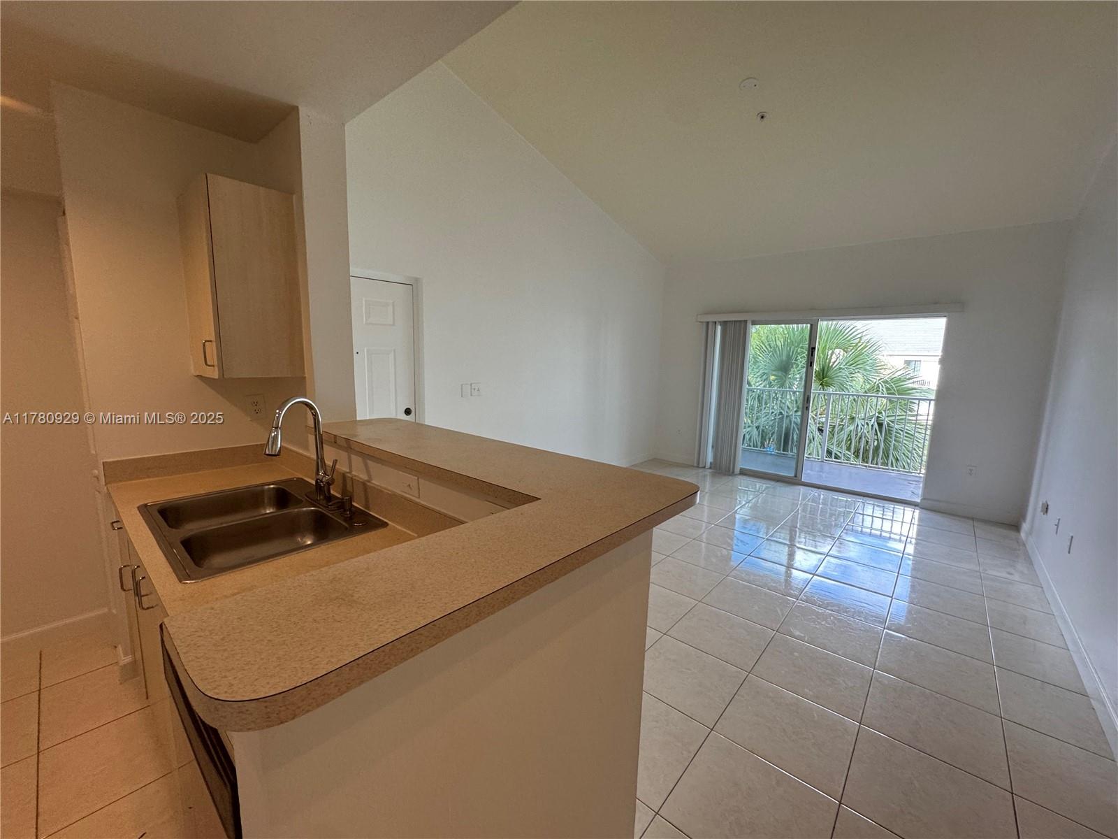 DEVONAIRE CONDO AT PEMBRO - Residential
