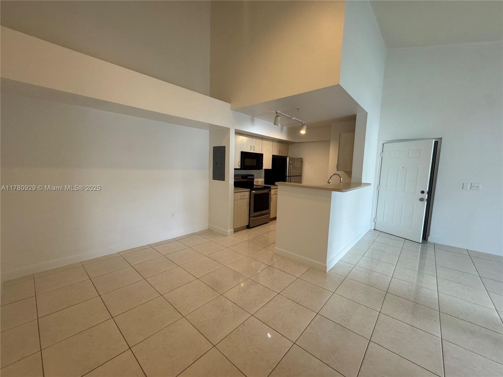 DEVONAIRE CONDO AT PEMBRO - Residential