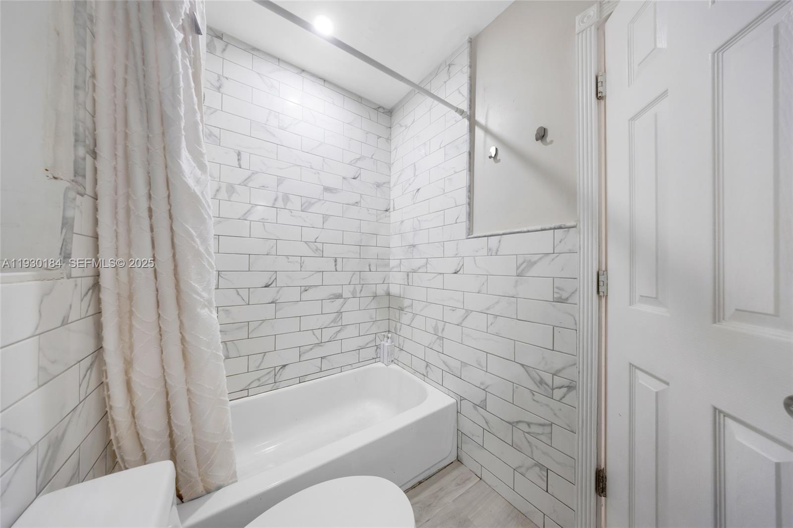 PARK ROAD MANOR - Residential