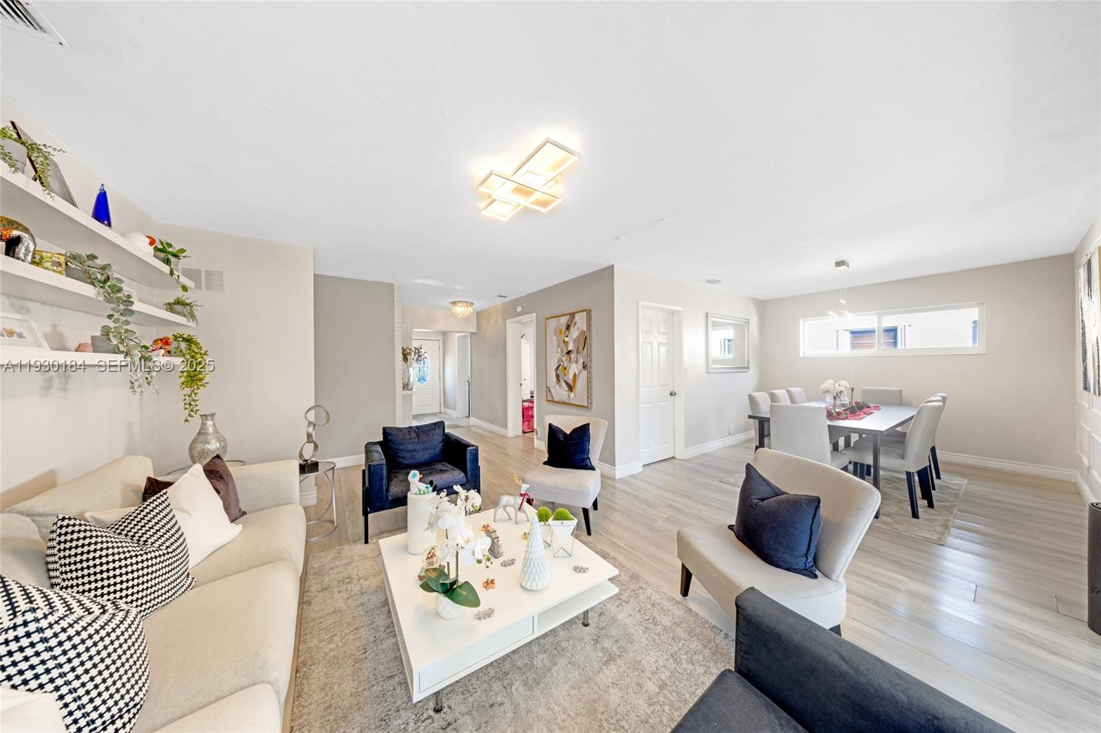 PARK ROAD MANOR - Residential