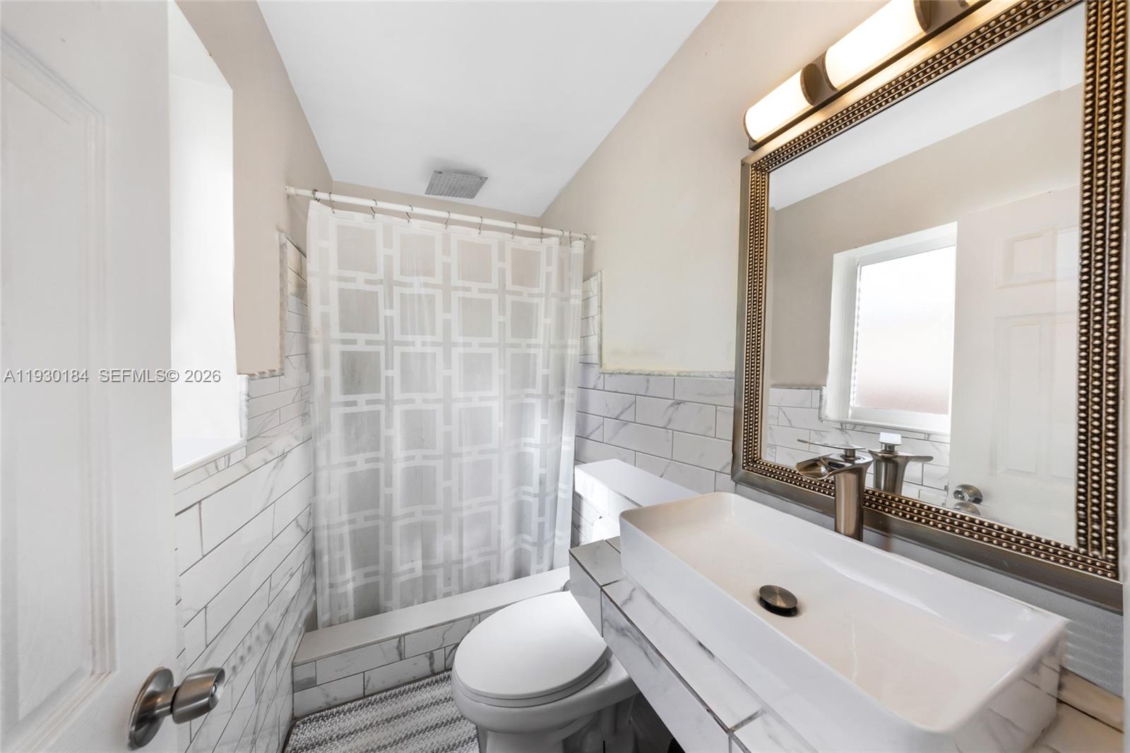 PARK ROAD MANOR - Residential