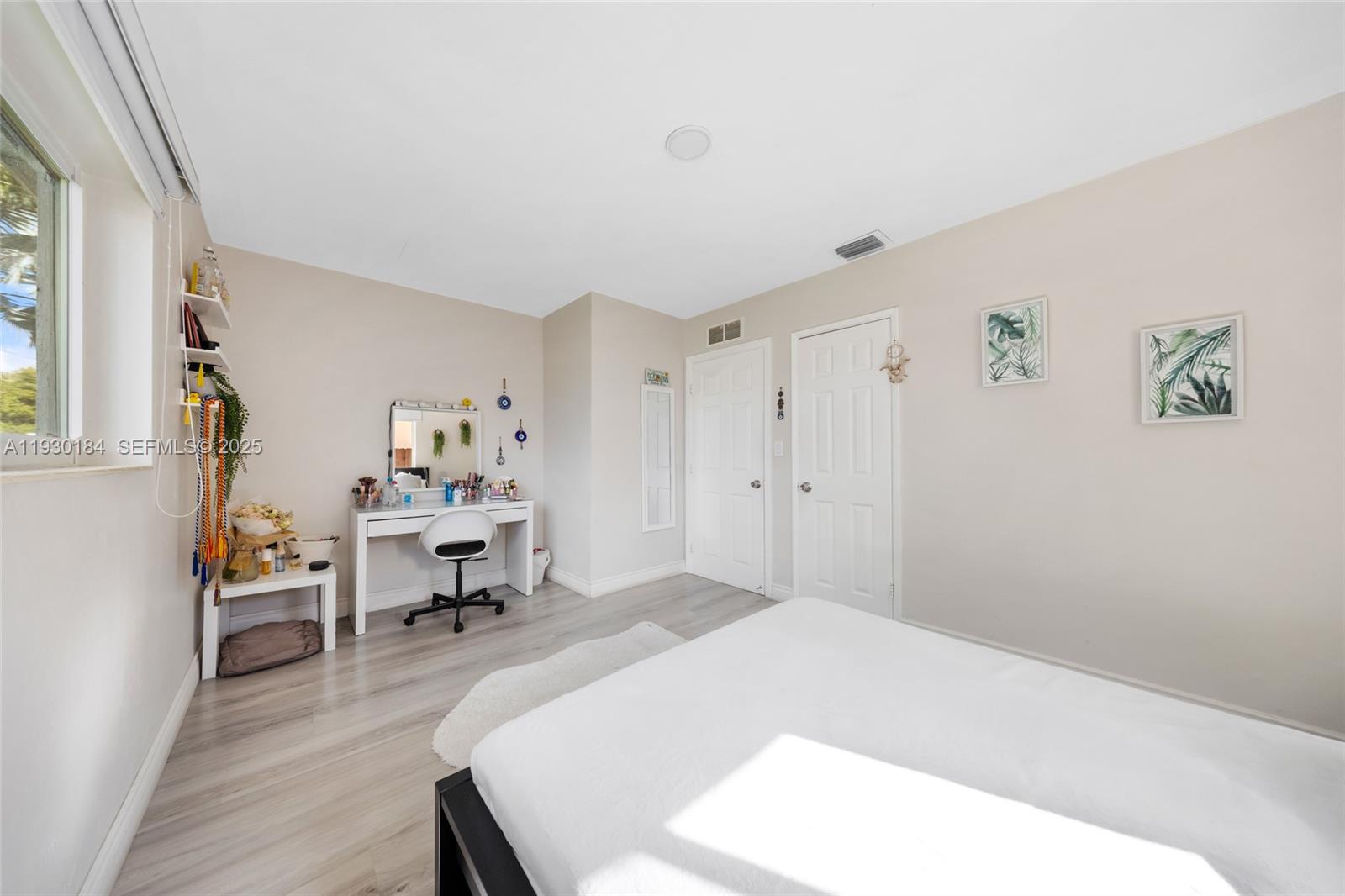 PARK ROAD MANOR - Residential