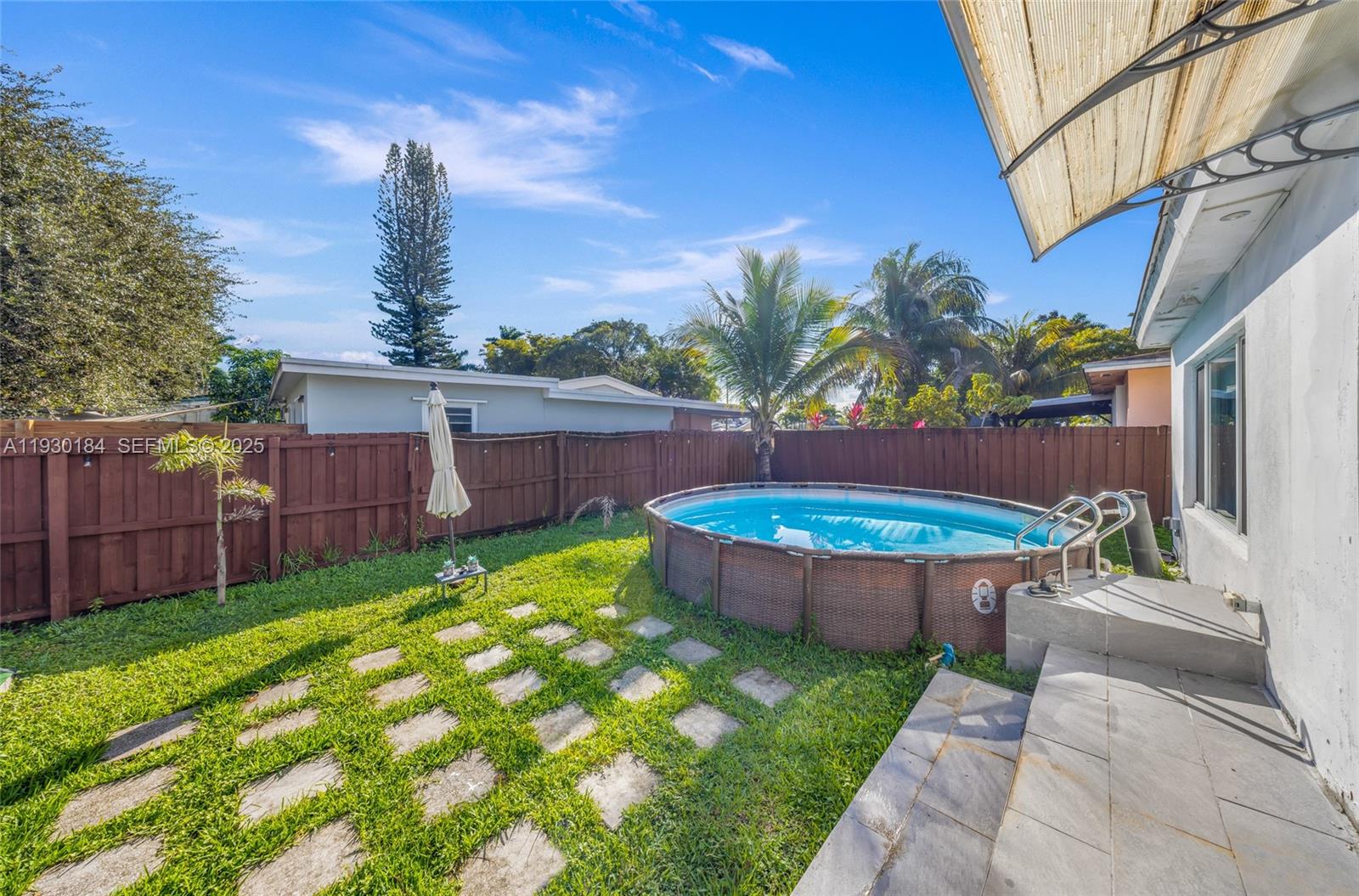 PARK ROAD MANOR - Residential