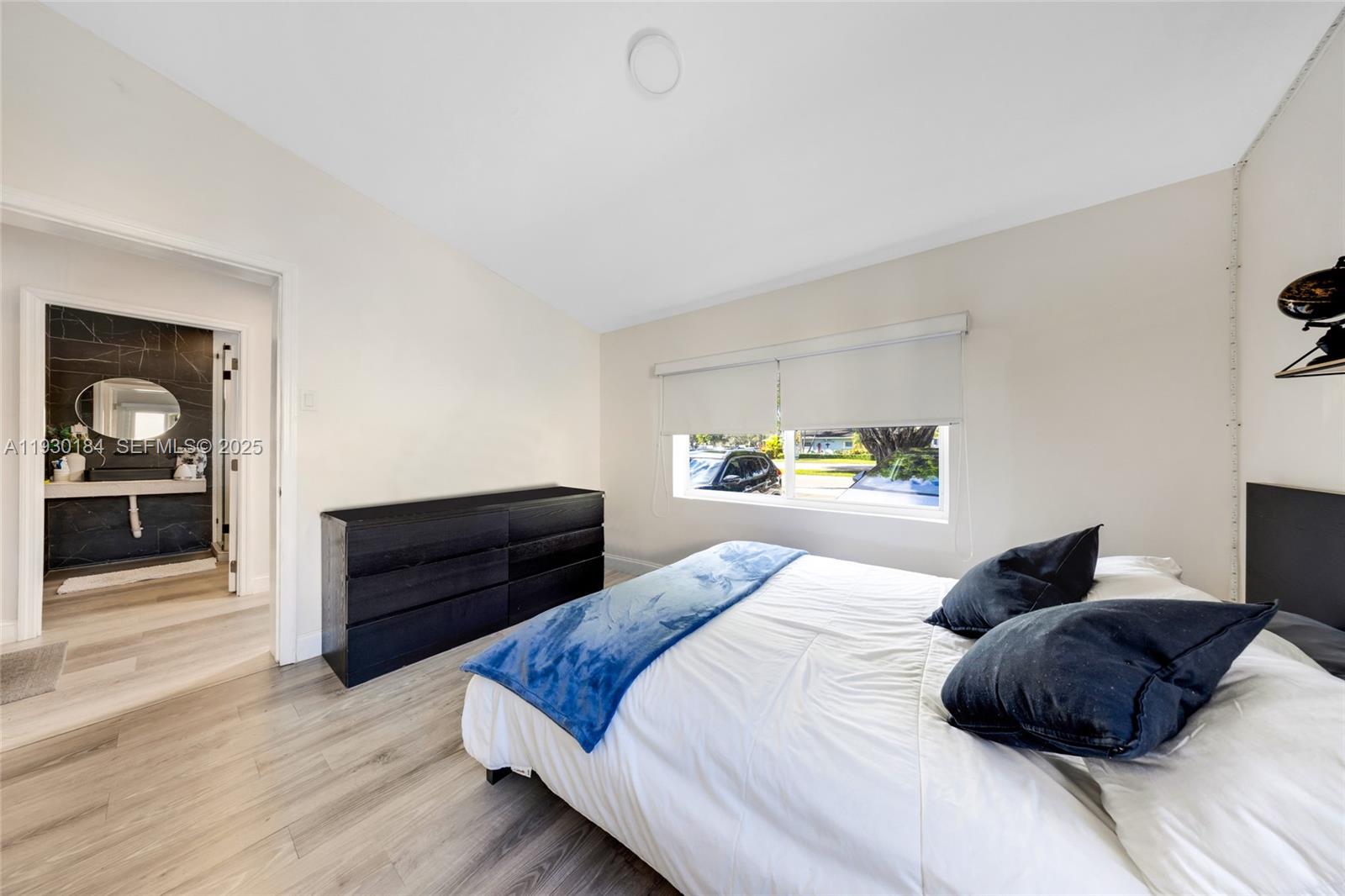 PARK ROAD MANOR - Residential