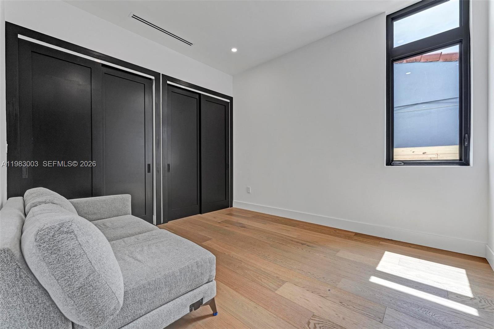 SHORECREST - Residential Lease