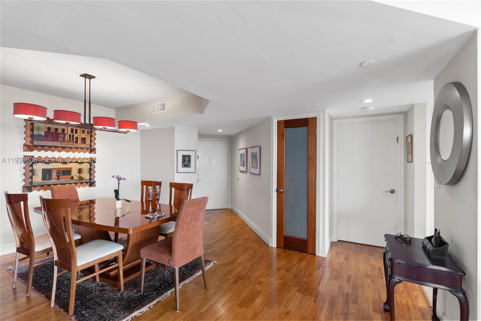 HARBOR TWS AT THE WATERWA - Residential