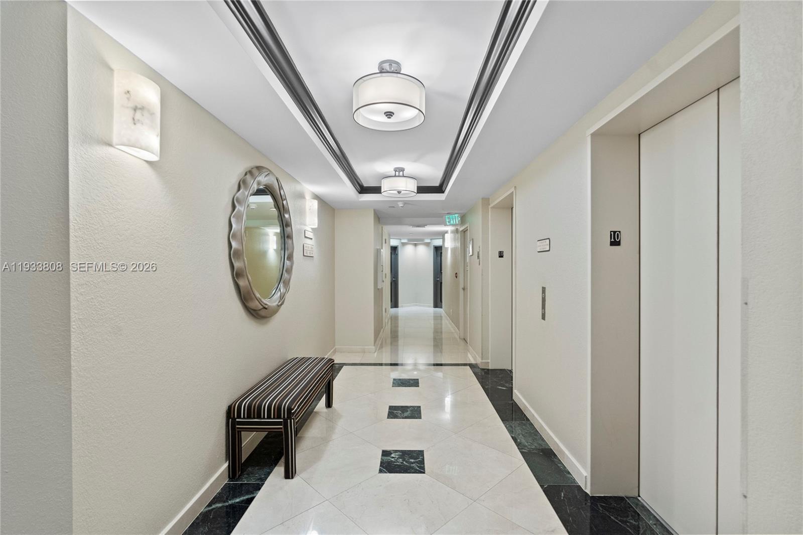 HARBOR TWS AT THE WATERWA - Residential