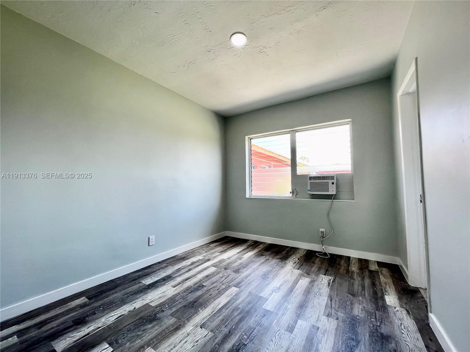 GIBSONS ADDITION - Residential Lease