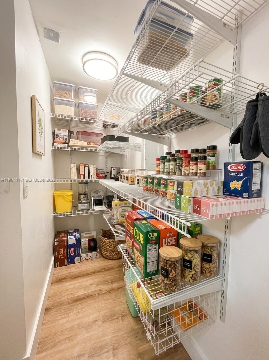 HOWMAR PARK 1ST ADDN - Residential