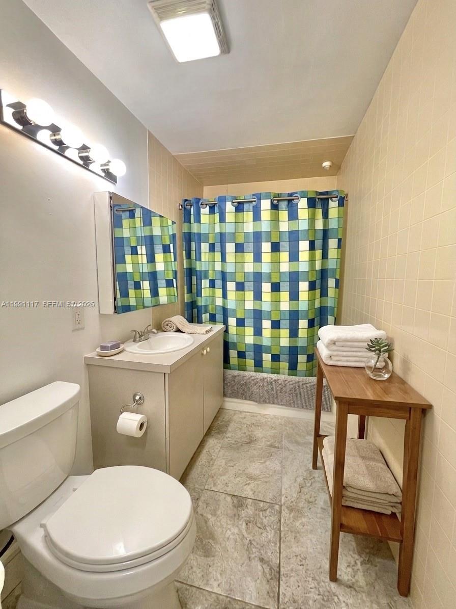 HOWMAR PARK 1ST ADDN - Residential