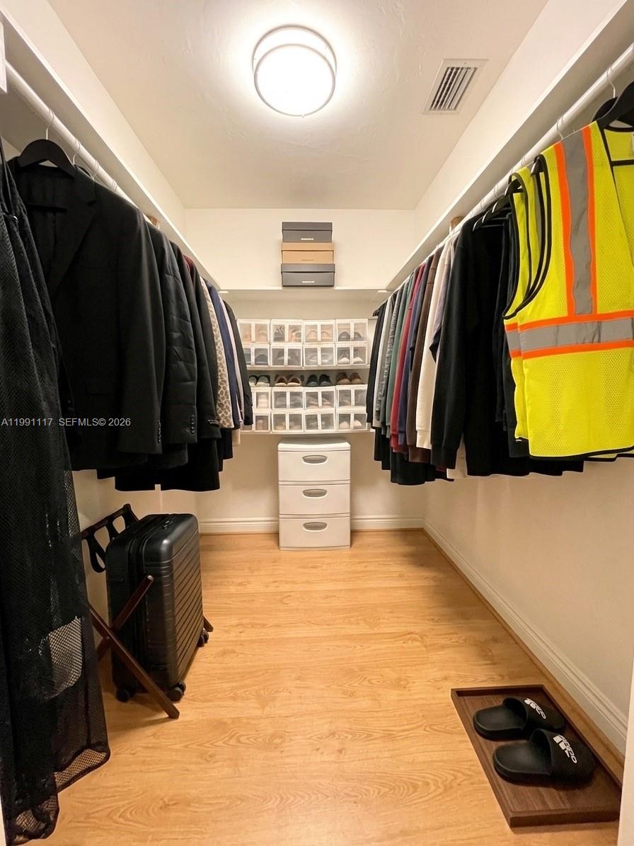 HOWMAR PARK 1ST ADDN - Residential