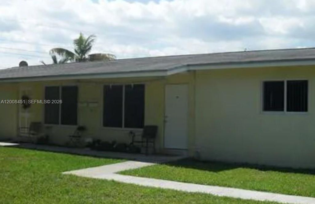 Photo of 250 NE 41st St #250, Oakland Park, FL 33334 (MLS # A12008451)