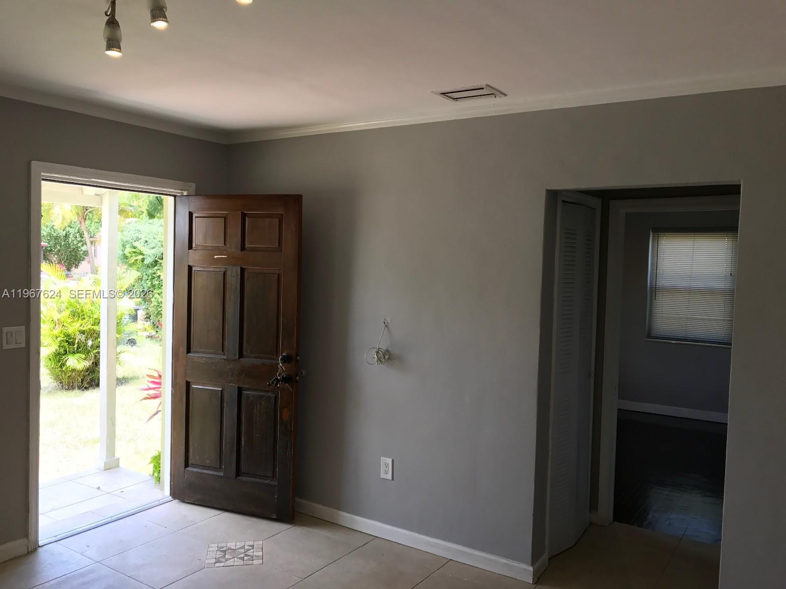 OVERBROOK SHORES NO 3 - Residential