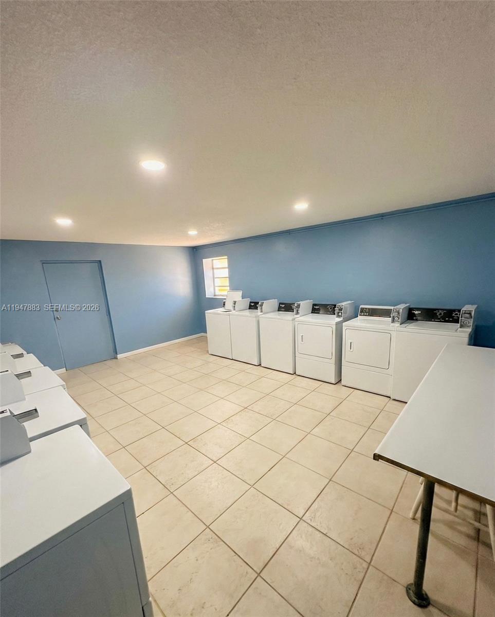 BOCA CLUB CONDO - Residential