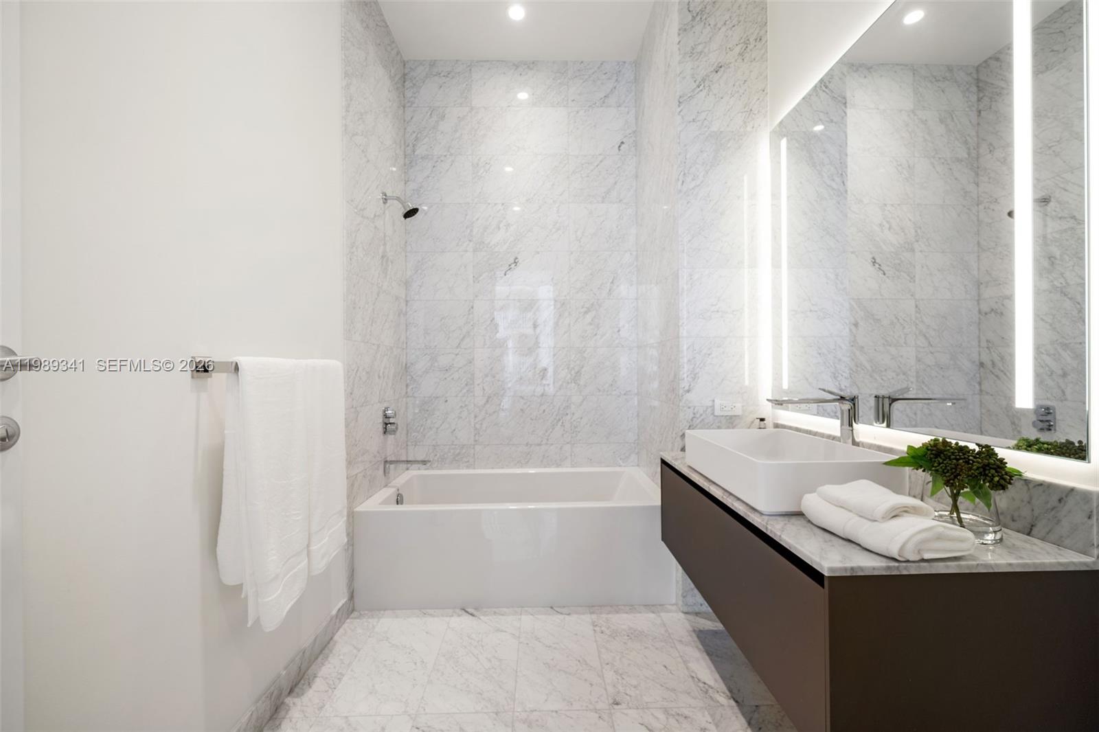 Vita at Grove Isle - Residential