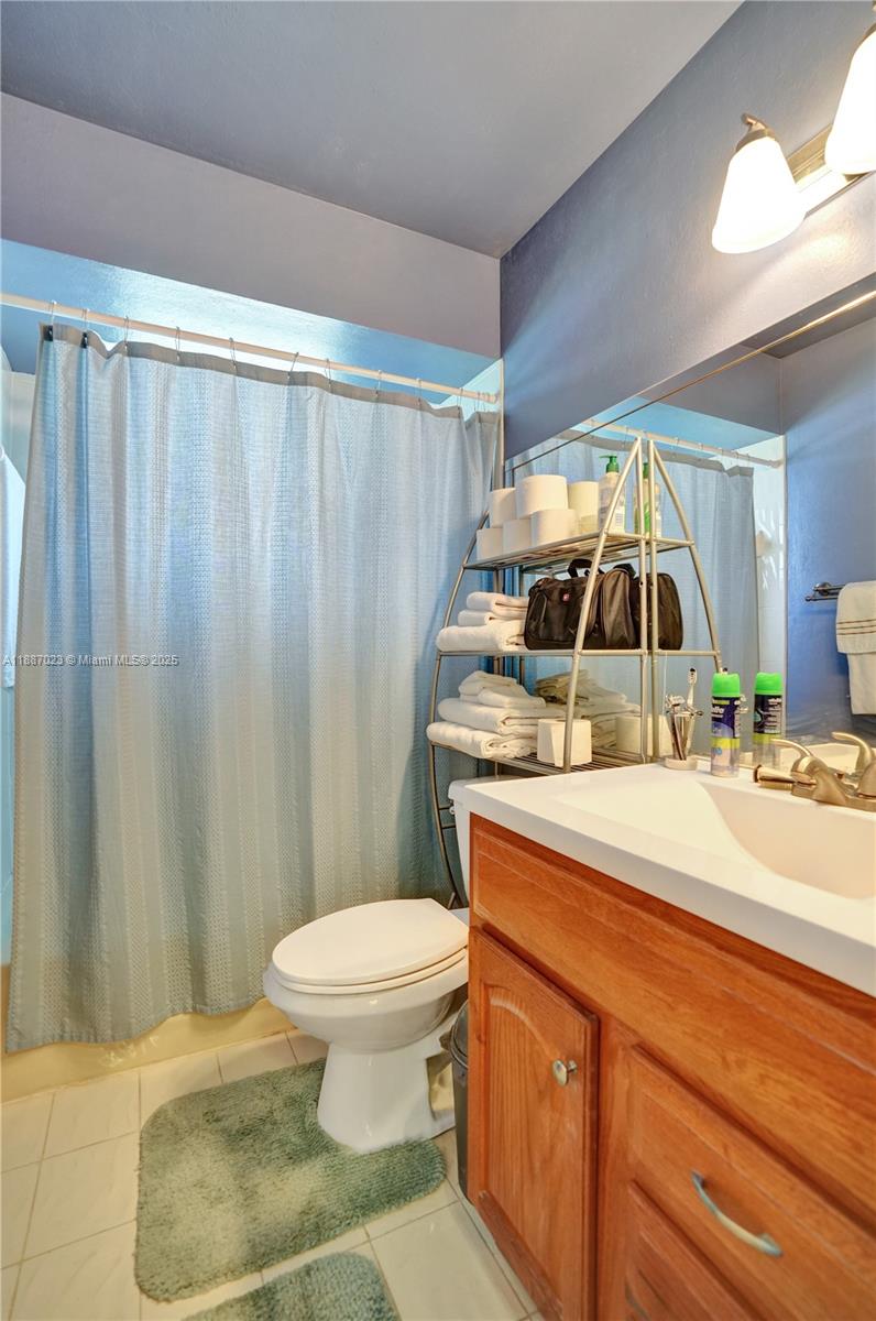 PEMBROKE POINTE SECTION T - Residential