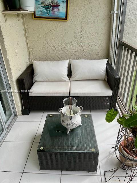 GREENS OF INVERRARY PHASE - Residential