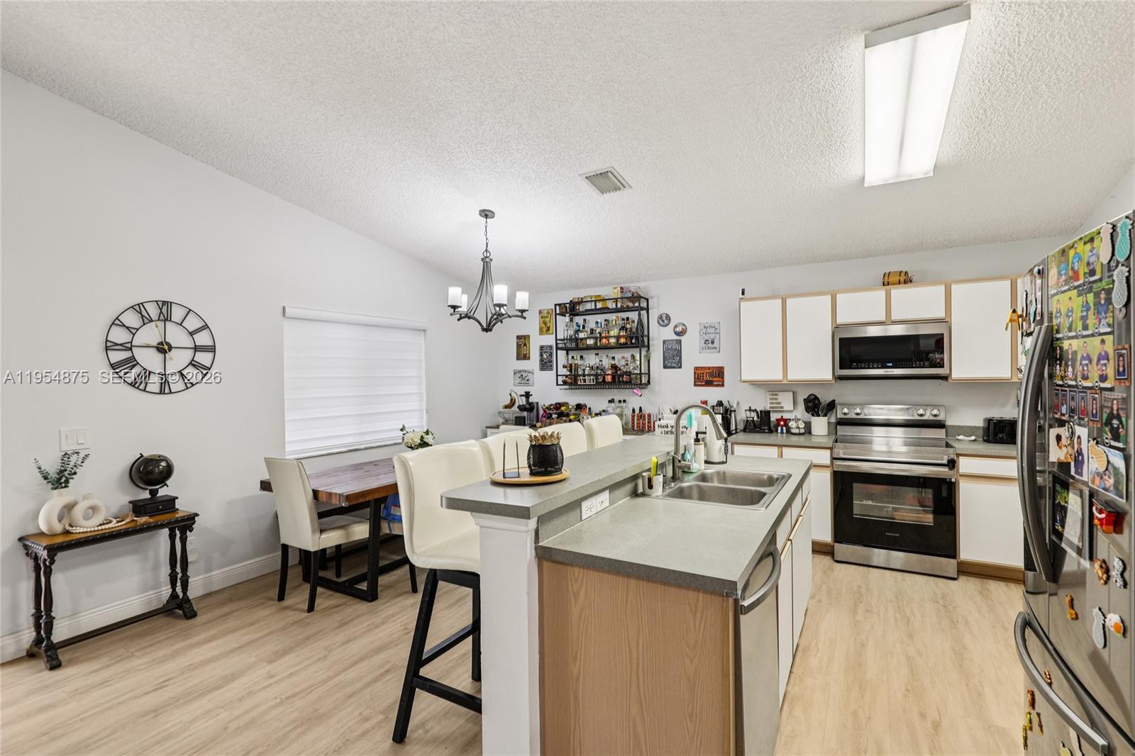 CENTEX-REPLAT OF A PORTIO - Residential