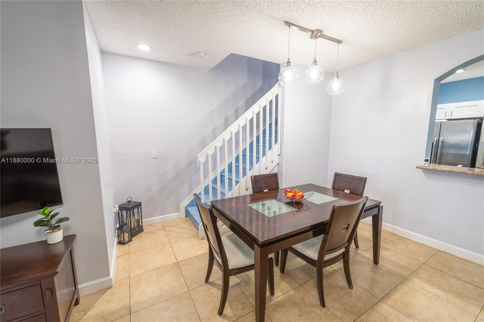 MARBELLA BAY - Residential