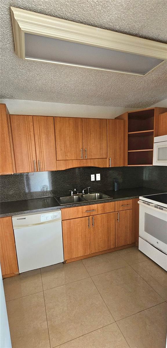 1990 W 56th St 1328
