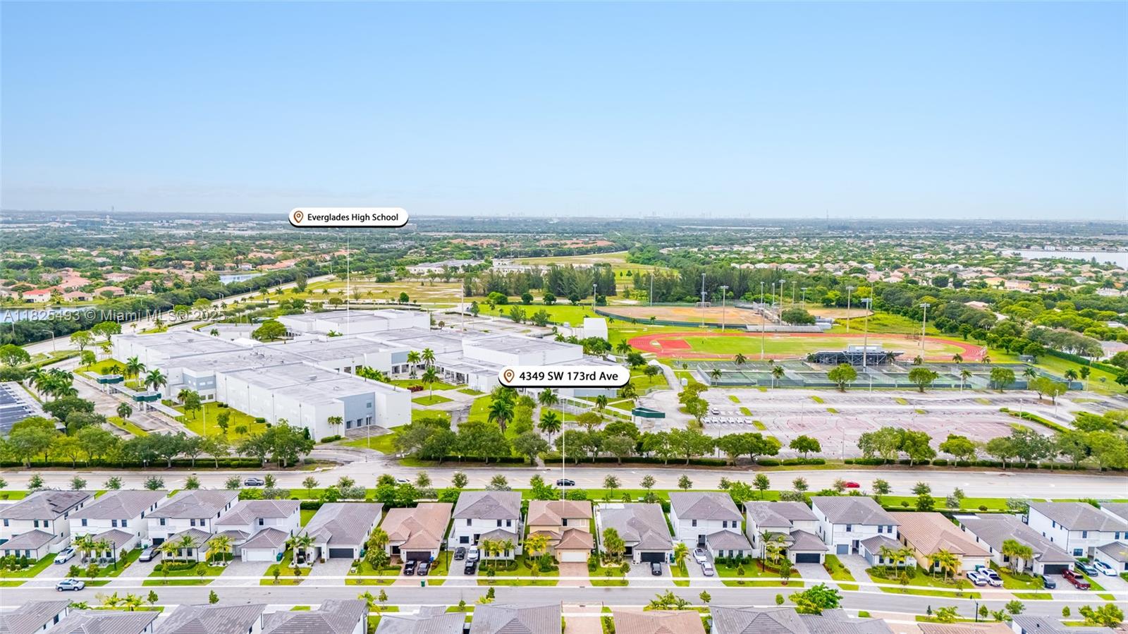 TUSCAN ISLES - Residential