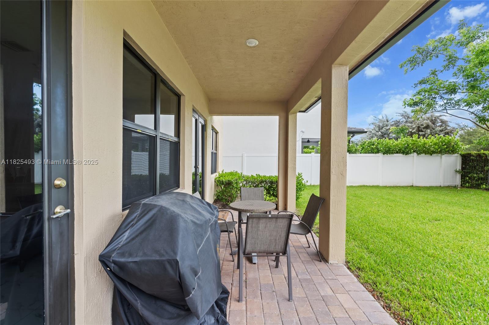 TUSCAN ISLES - Residential