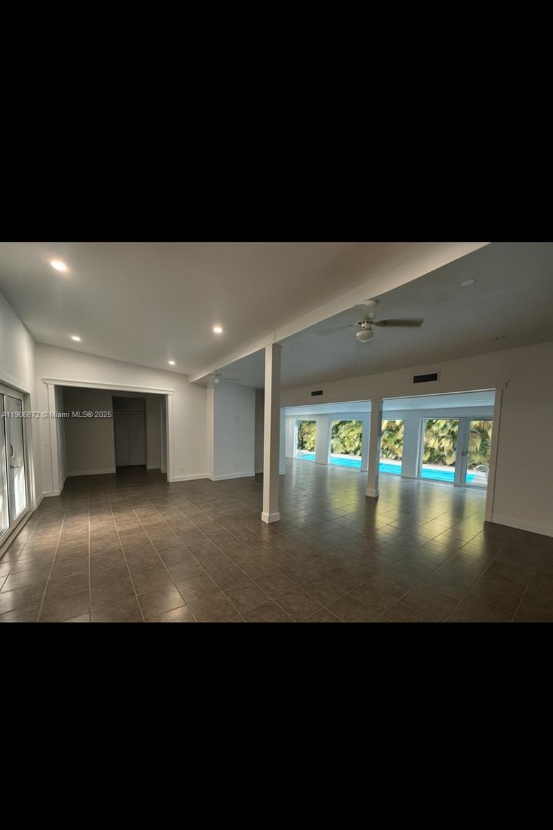 PALM MIAMI AMD - Residential Lease