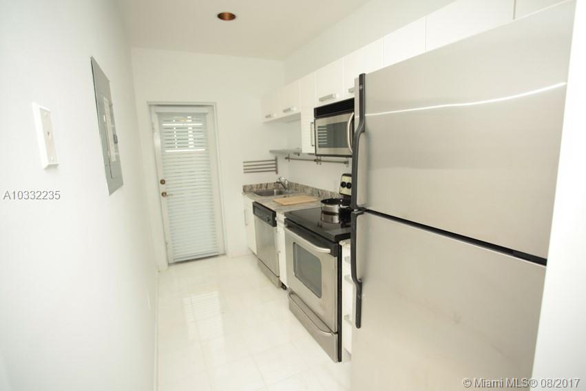 BACARAT AT 328 EUCLID AVE - Residential Lease