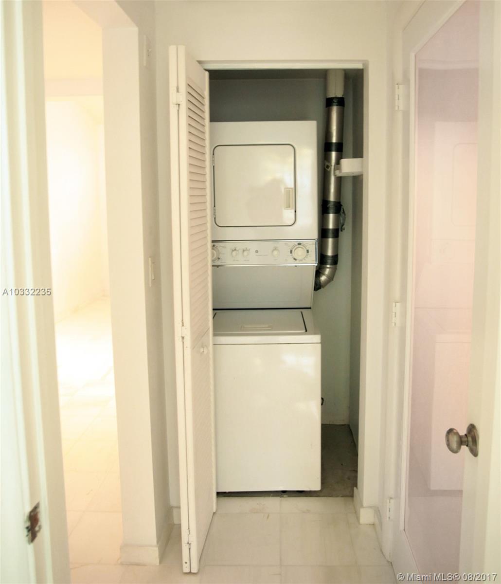 BACARAT AT 328 EUCLID AVE - Residential Lease