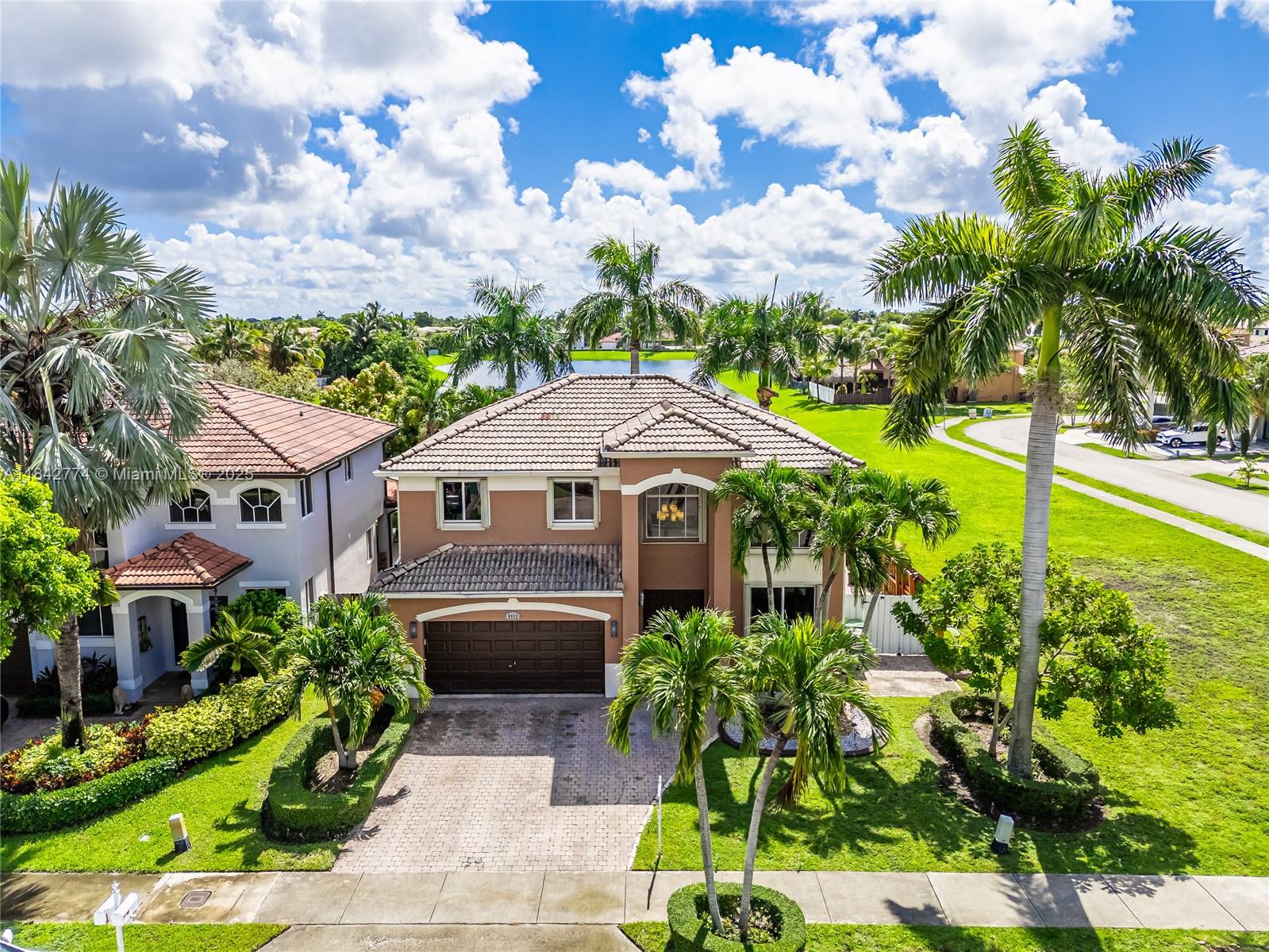 6913 SW 163rd Pl 6913