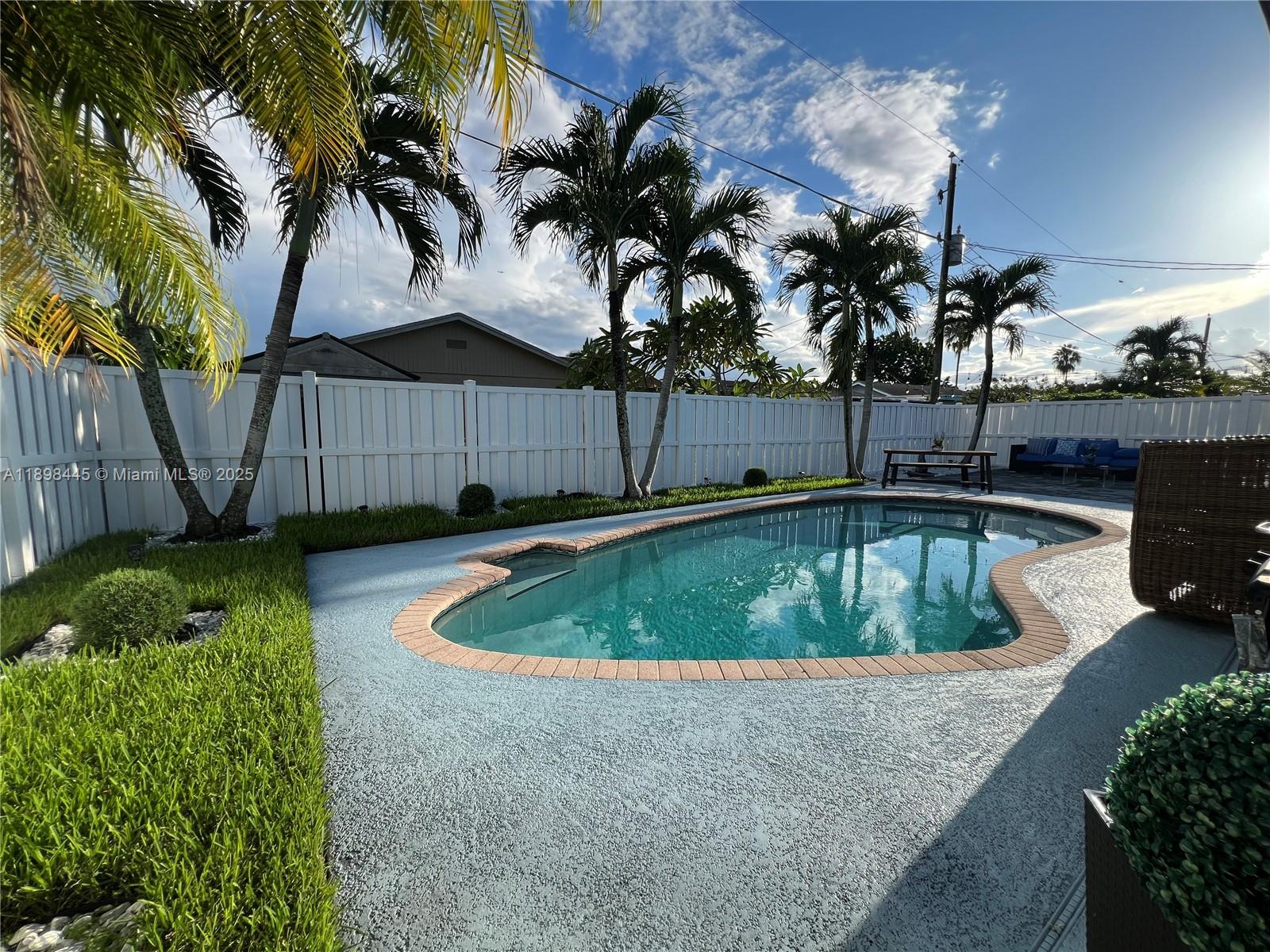 SUNRISE GOLF VLG SEC 24 - Residential