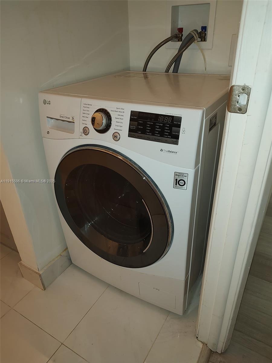 WATERVIEW CONDO - Residential