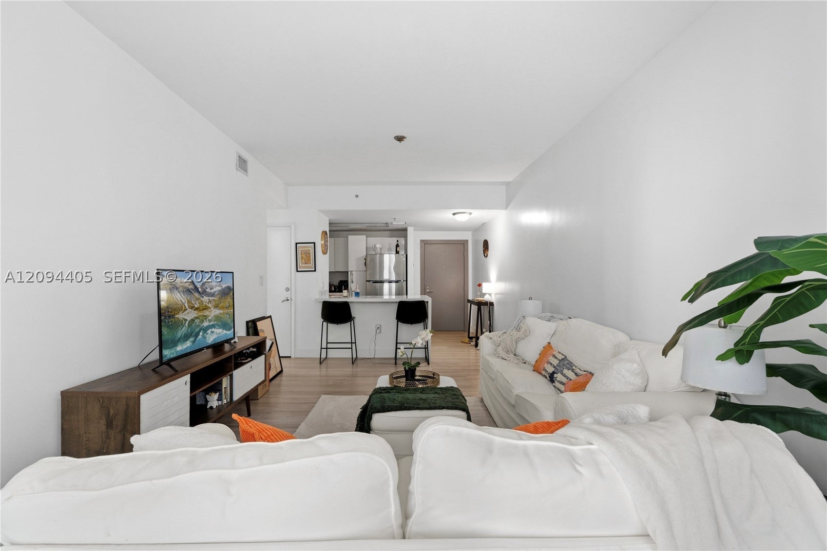 185 SE 14th Ter 1402