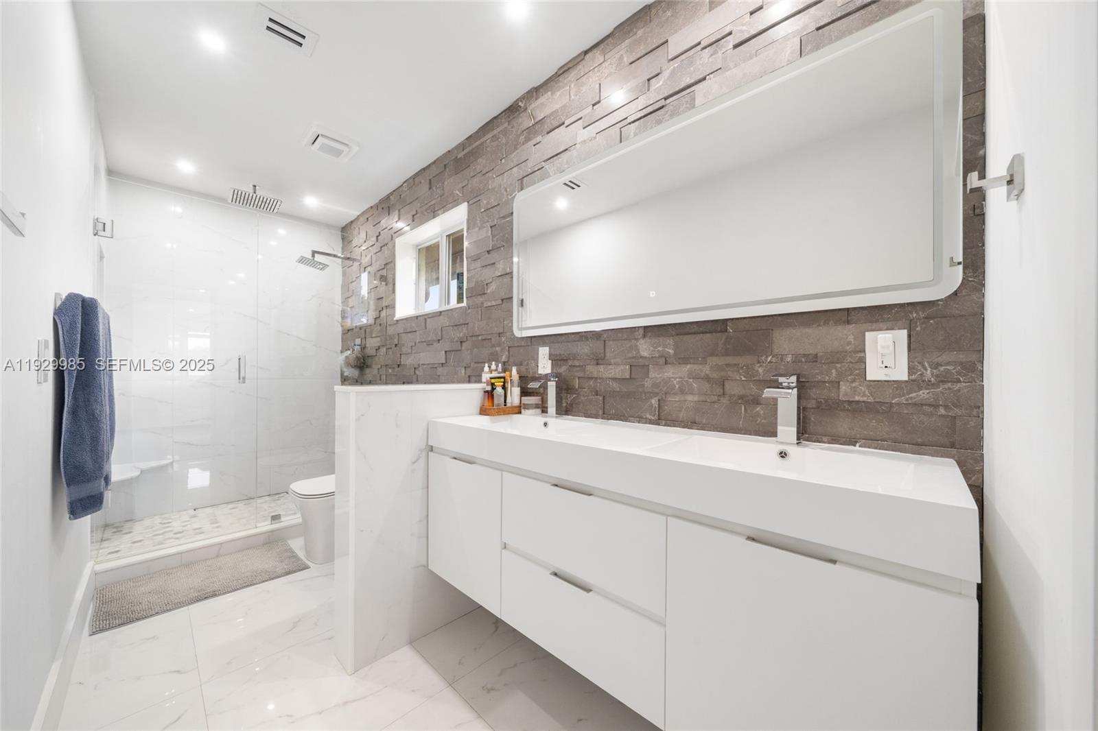 SUNSET HARBOUR SEC 2 - Residential