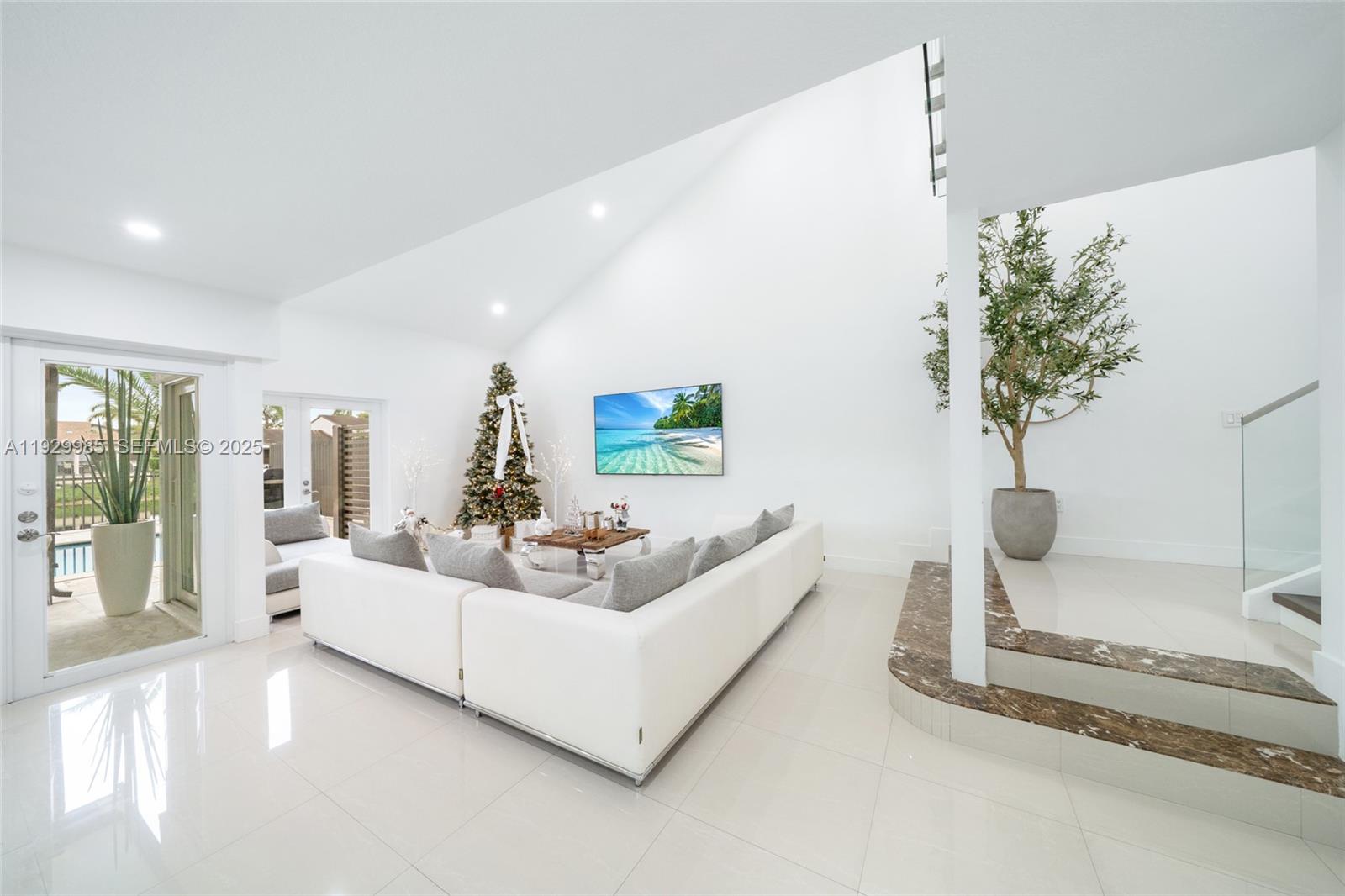 SUNSET HARBOUR SEC 2 - Residential