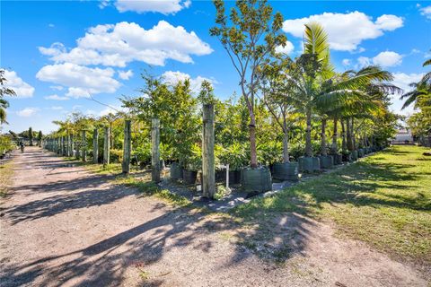 22401 SW 130 AVE Miami FL 33170