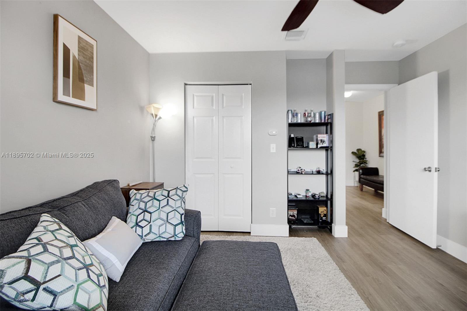SILVER LAKES PHASE III RE - Residential
