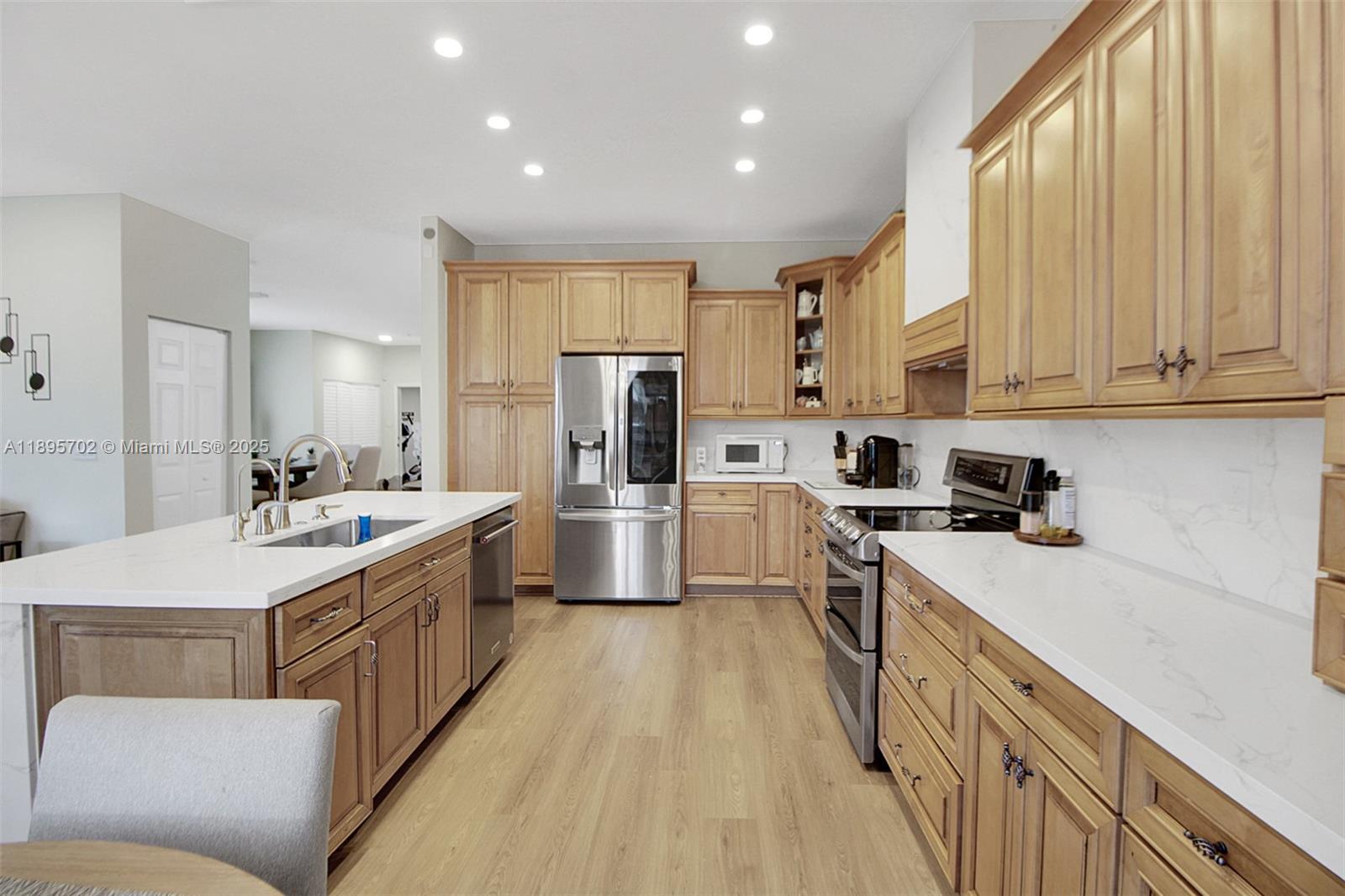 SILVER LAKES PHASE III RE - Residential