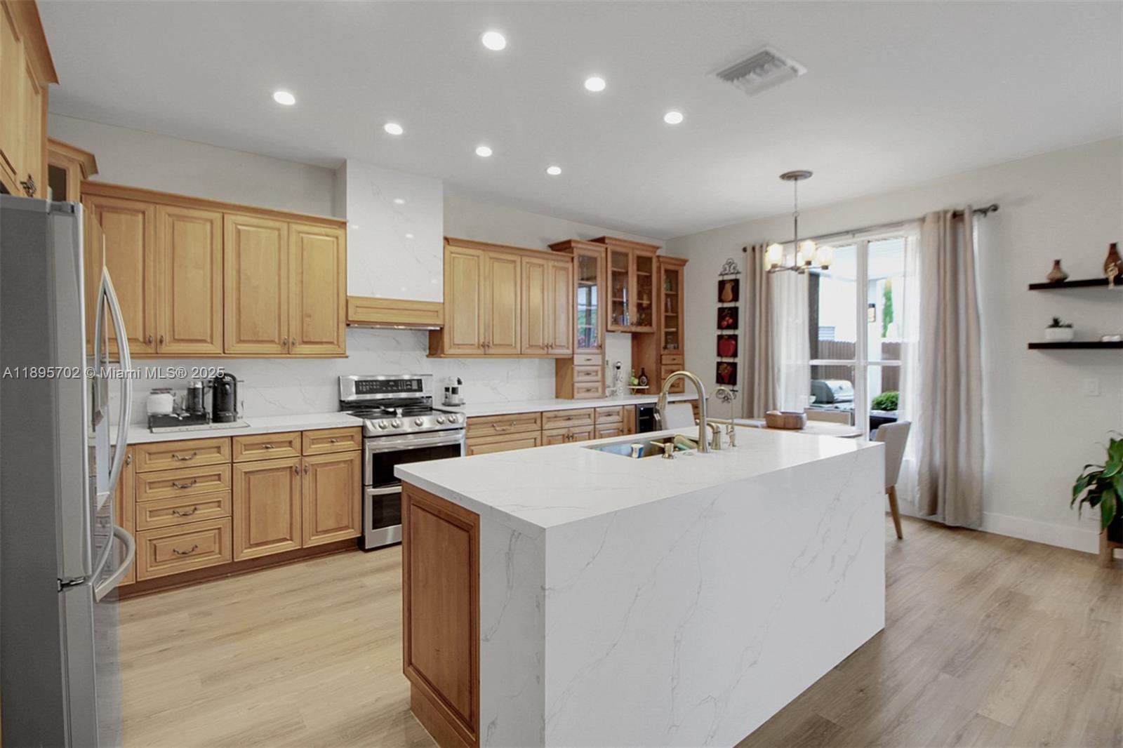 SILVER LAKES PHASE III RE - Residential